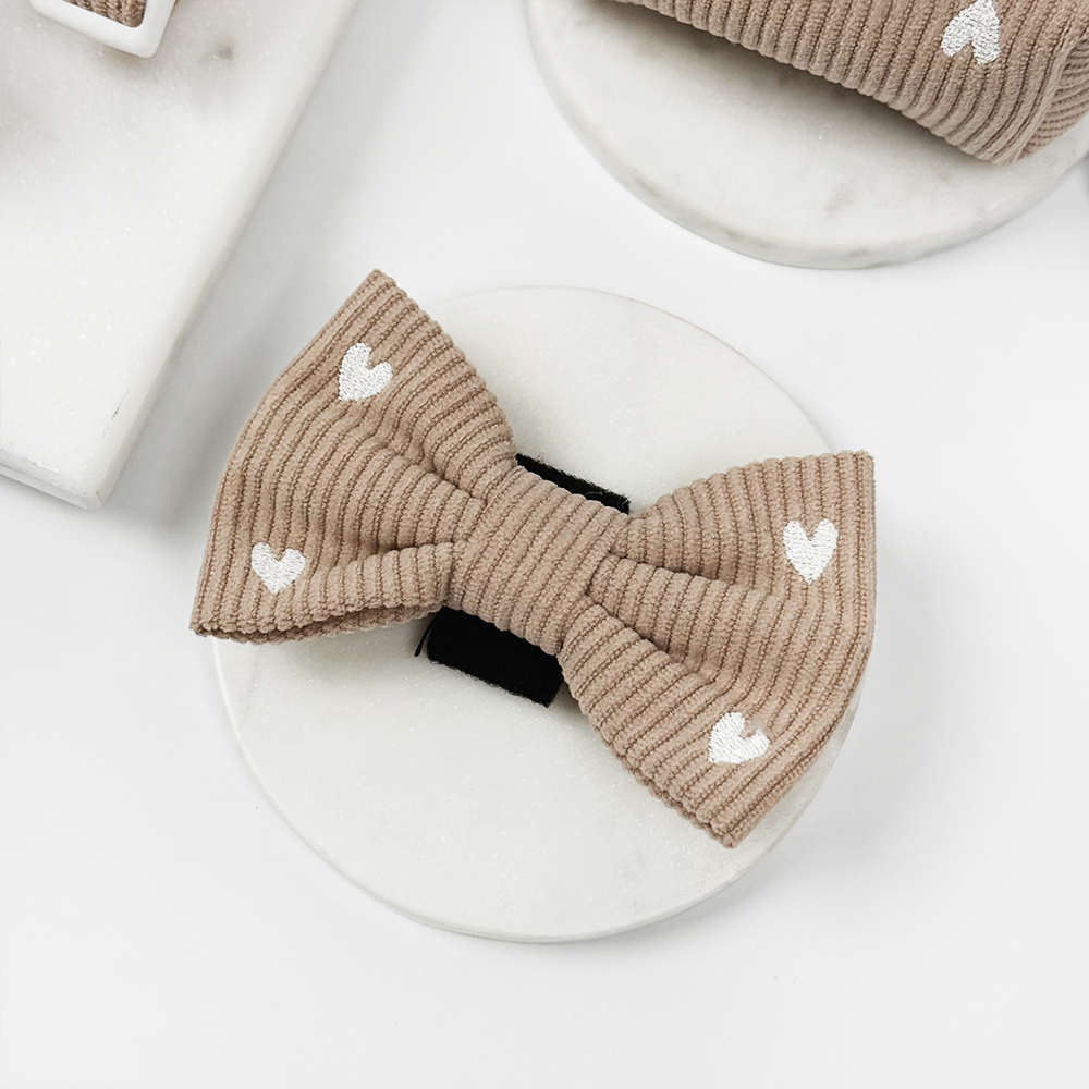 Chai Hearts Bow Tie